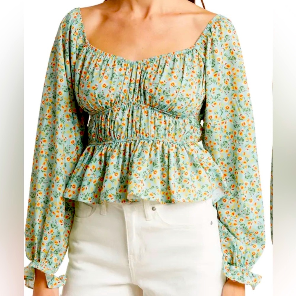 NWT- VIGOSS - Gorgeous VIGOSS floral printed blouse XL